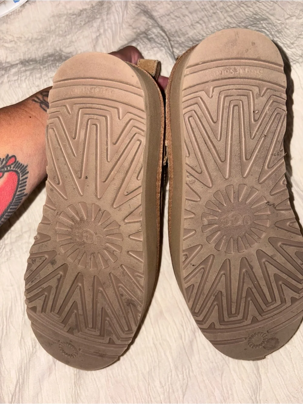 Women’s Classic Ultra Mini Platform Uggs Size 5 style 1135092